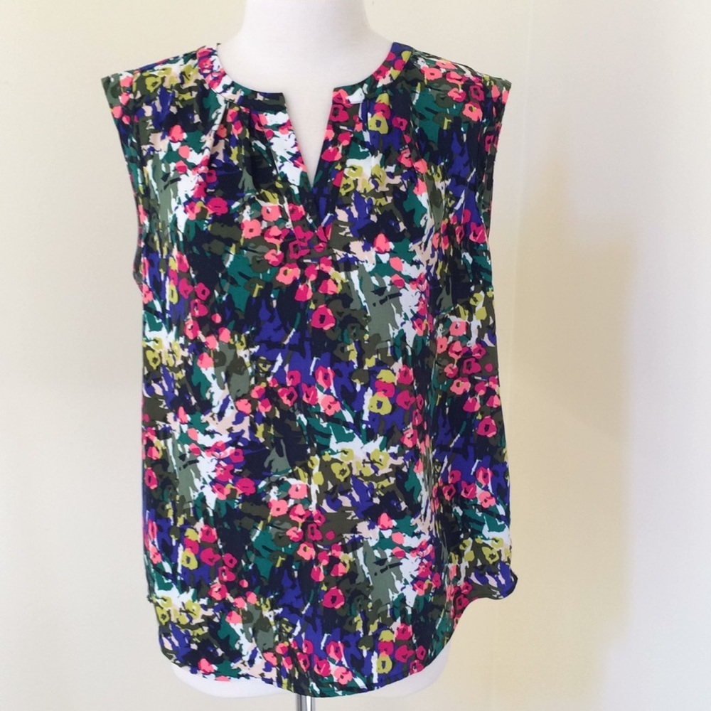 J. Crew outlet SZ 10, floral printed drapes top